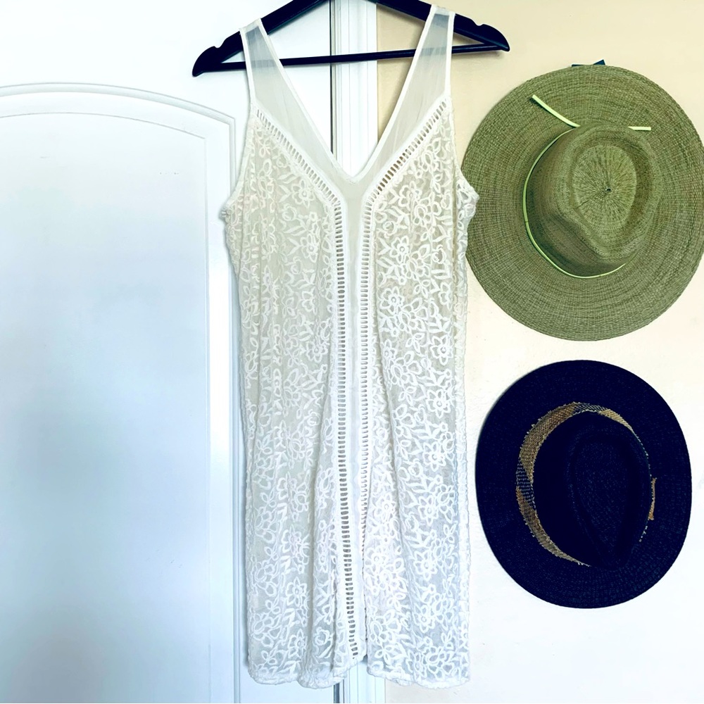 Abercrombie & Fitch Classic Ivory See-Through Sheer Lace A-Line Dress | Size: L